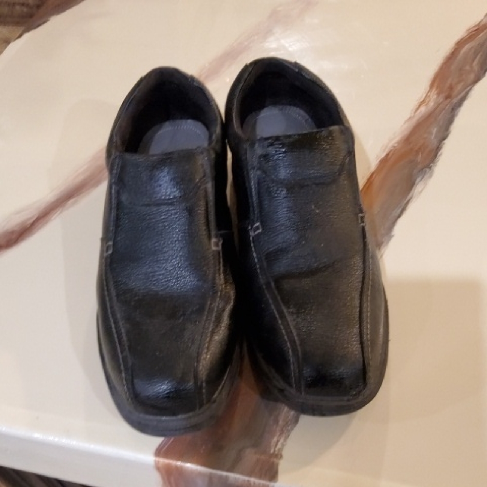 12 - Men's Black Leather Slip-On Shoes